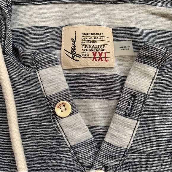 Howe striped lightweight hoodie NWOT - Picture 5 of 5